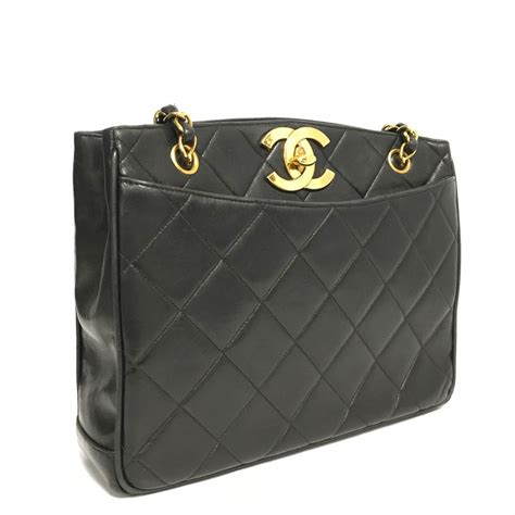 chanel black quilted leather mini shoulder bag